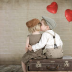 口唇ヘルペスの彼氏/彼女とキスするとうつるの?